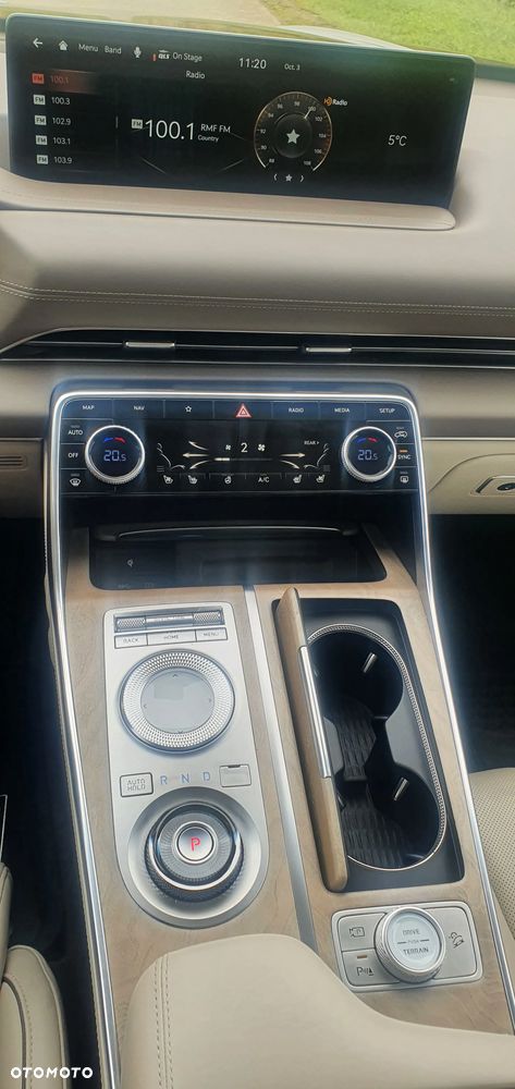 Genesis GV80 - 26