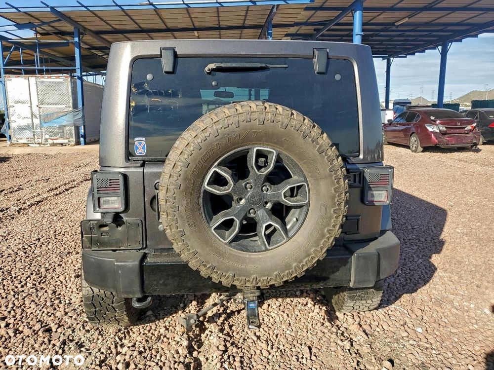 Jeep Wrangler Unlimited 3.6 Automatik Sahara - 6