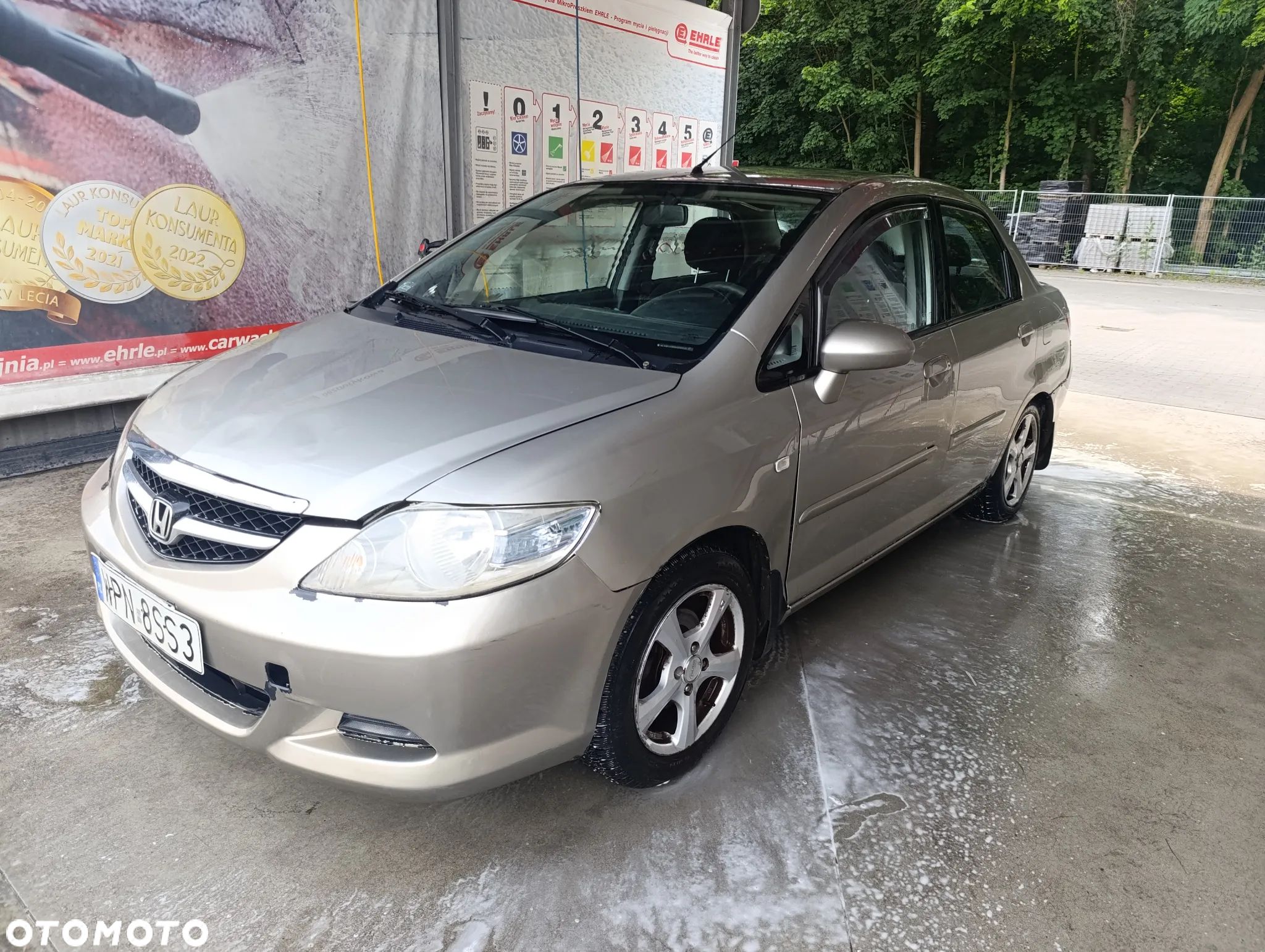 Honda City 1.4 Comfort - 1