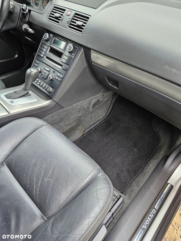 Volvo XC 90 - 26