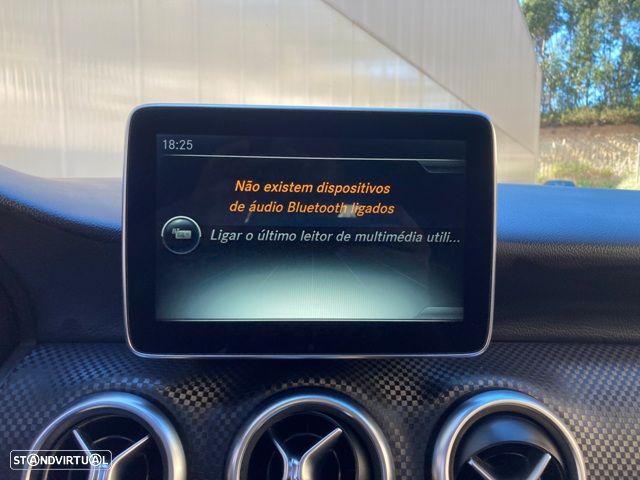 Mercedes-Benz A 180 Urban - 21