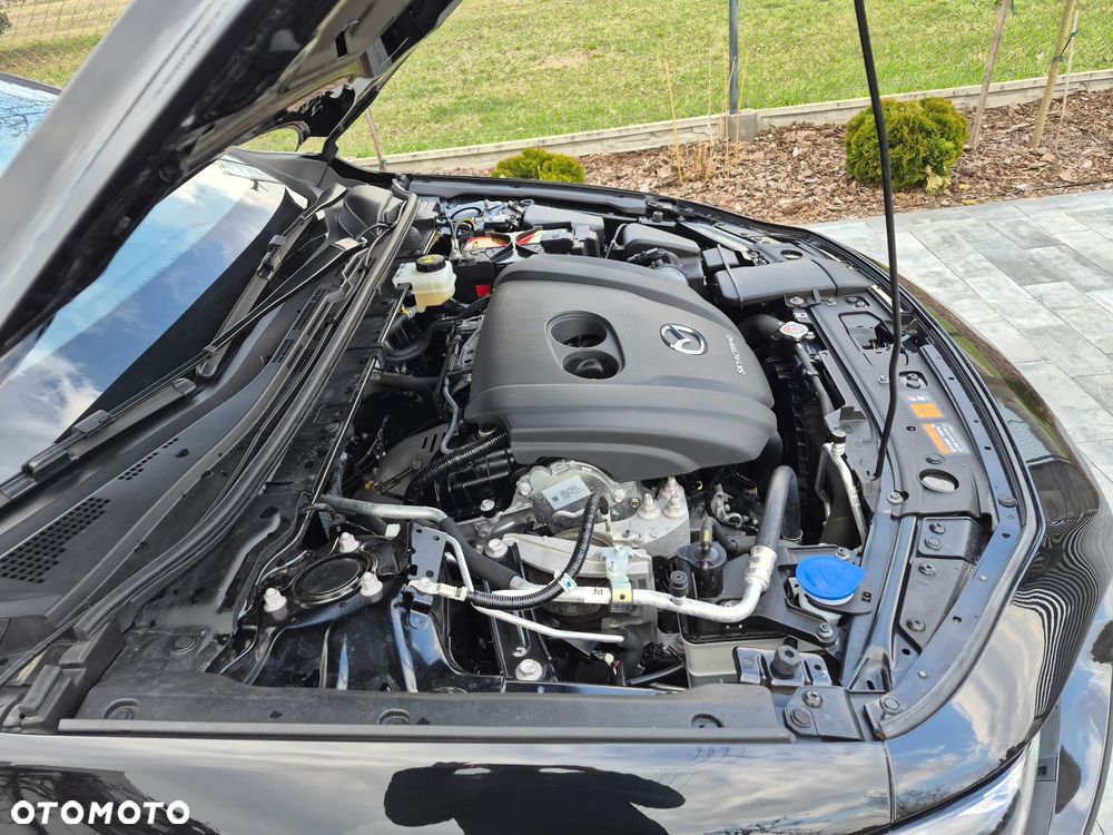 Mazda 3 SKYACTIV-G 2.0 M-Hybrid SELECTION - 26