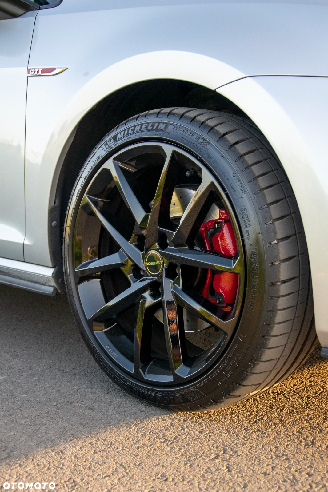 Volkswagen Golf - 10
