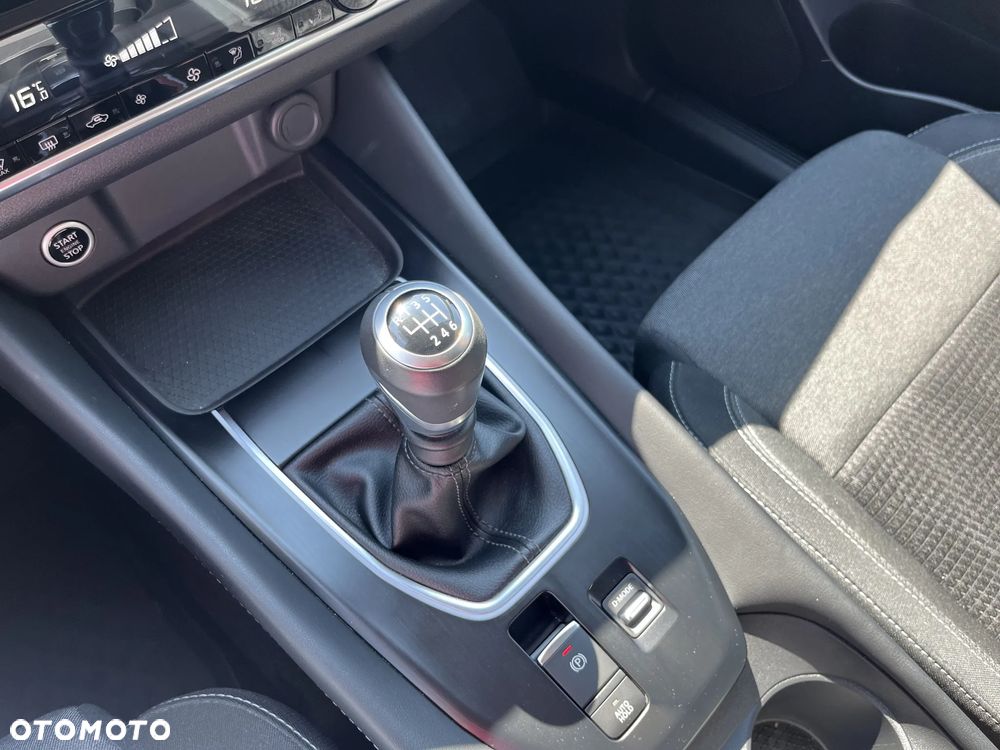 Nissan Qashqai 1.3 DIG-T MHEV N-Connecta - 15