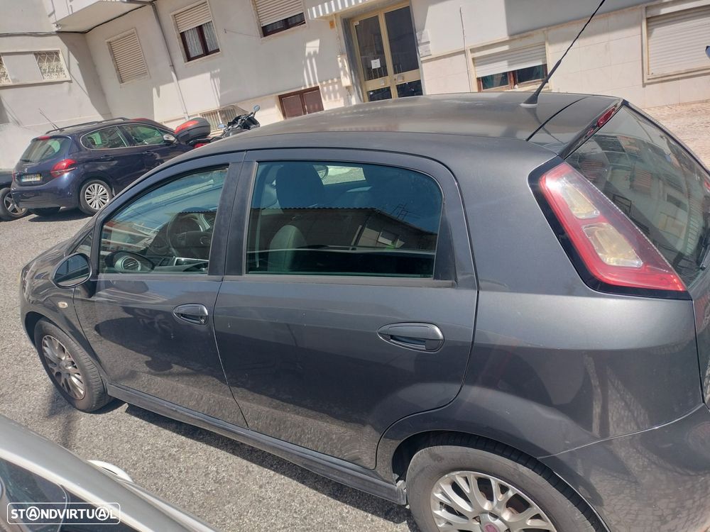 Fiat Punto Evo 1.3 M-Jet Dynamic - 1