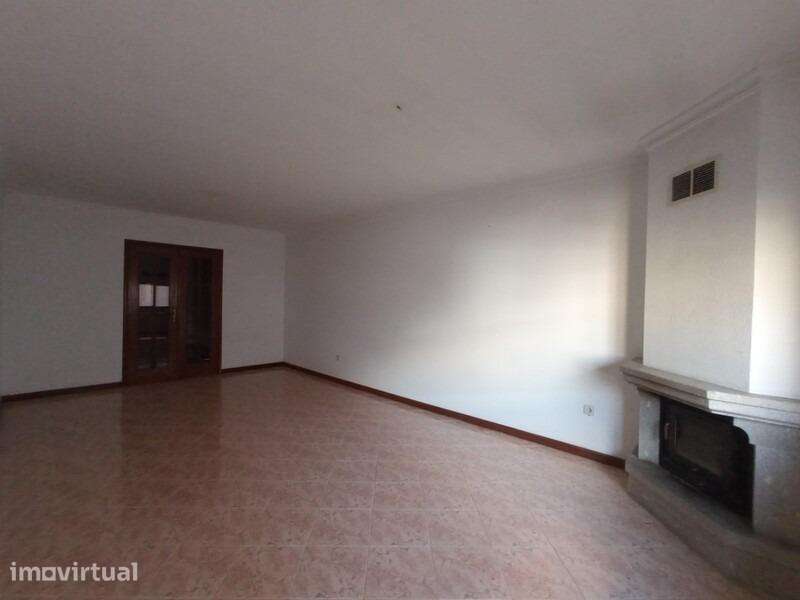 Apartamento T2 em Rio Tinto, Gondomar - Grande imagem: 5/15