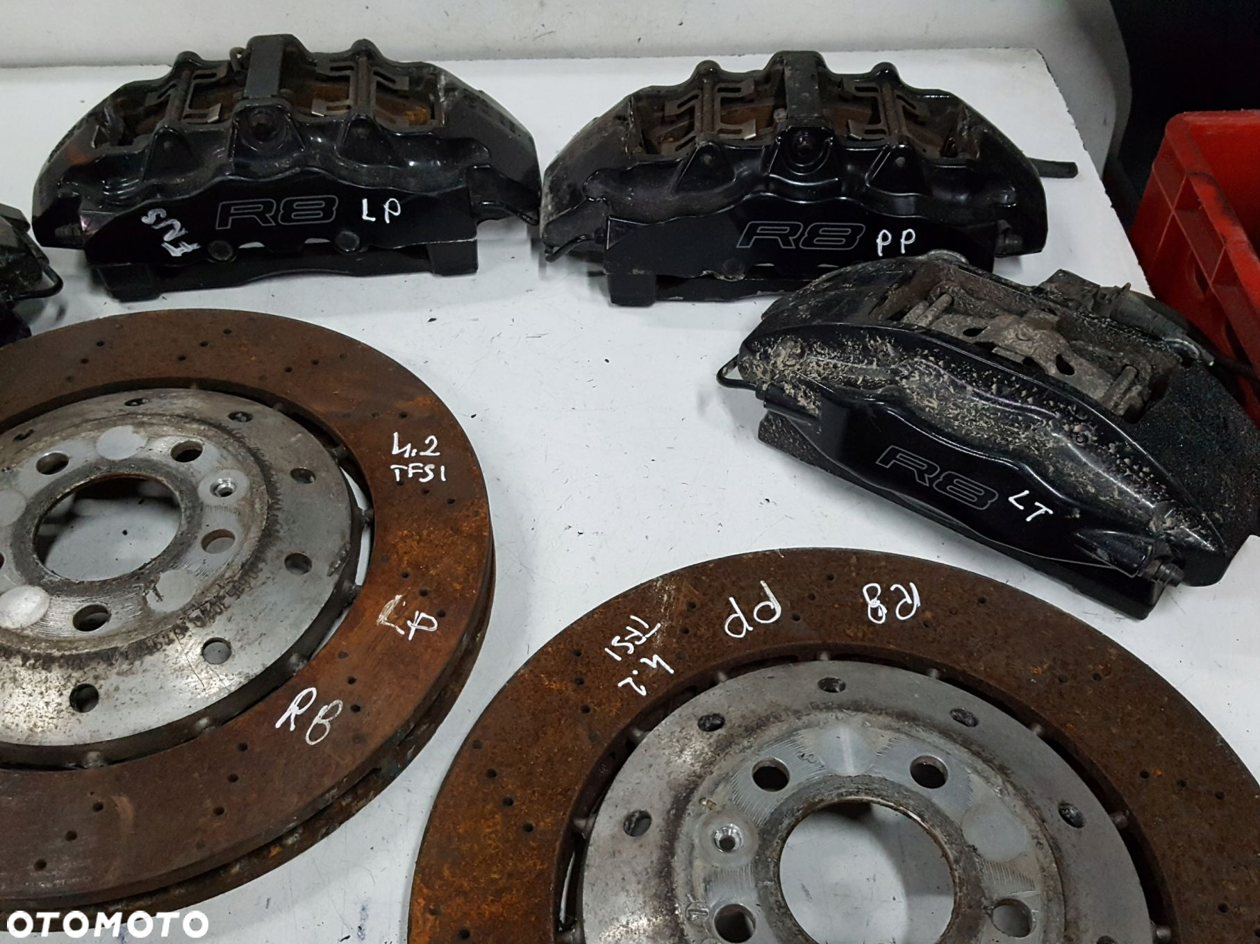 AUDI R8 420 06r- HAMULCE TARCZE ZACISKI - 3