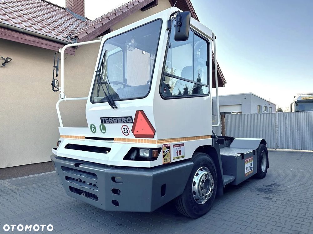 Terberg YT222