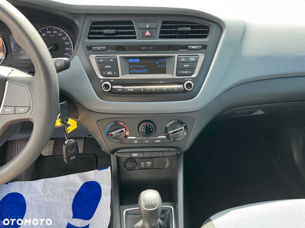 Hyundai i20 1.2 Trend - 15