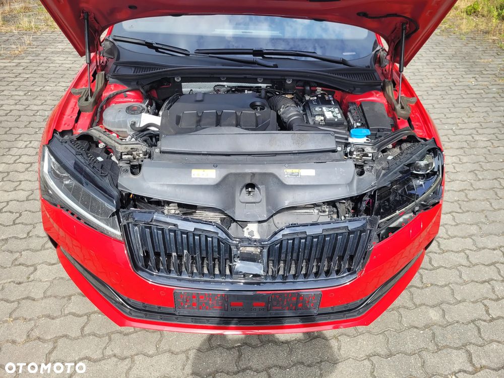 Skoda Superb 2.0 TDI DSG Sportline - 32