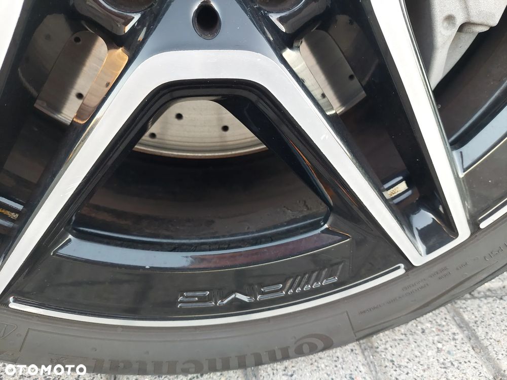 Mercedes-Benz Klasa C 300 e 9G-TRONIC AMG Line - 16