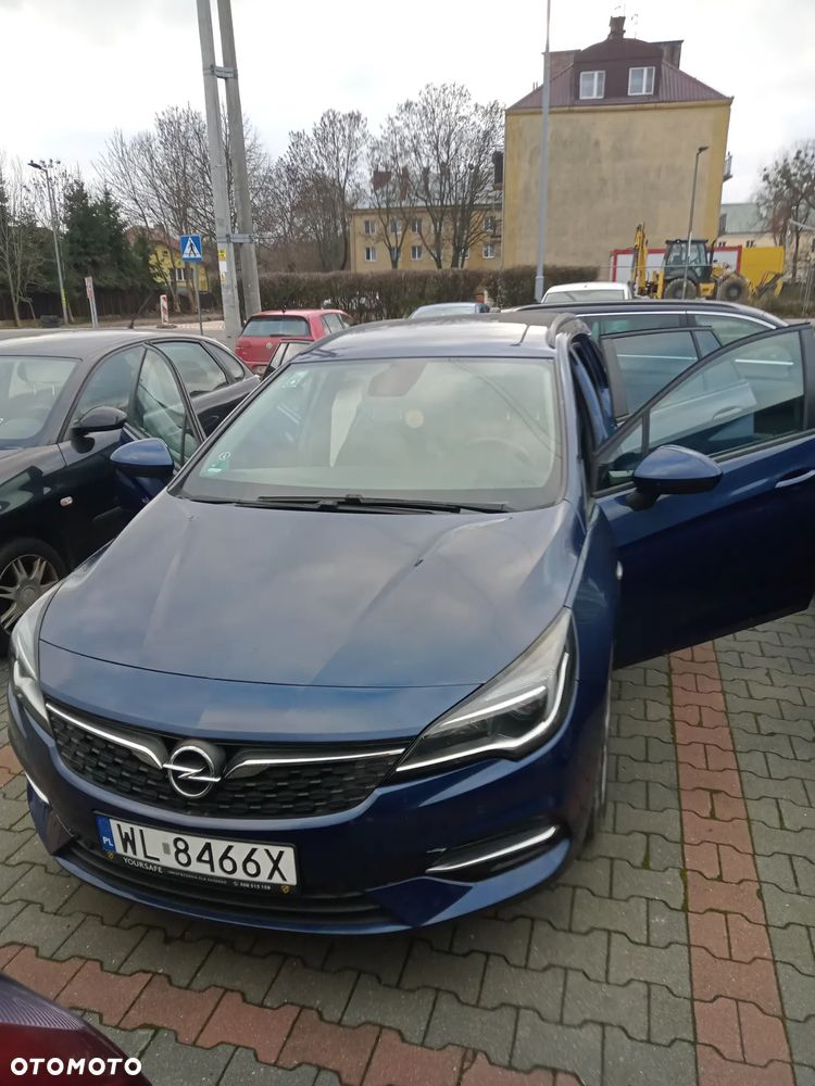 Opel Astra 1.2 Turbo Start/Stop Business Elegance - 2