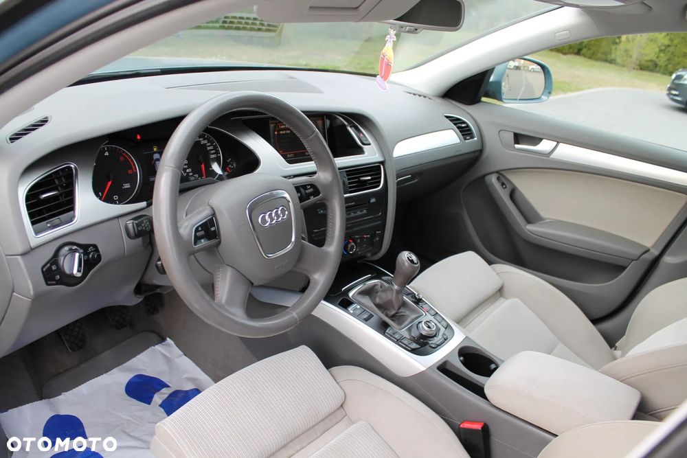 Audi A4 Avant 2.0 TDI Quattro - 21