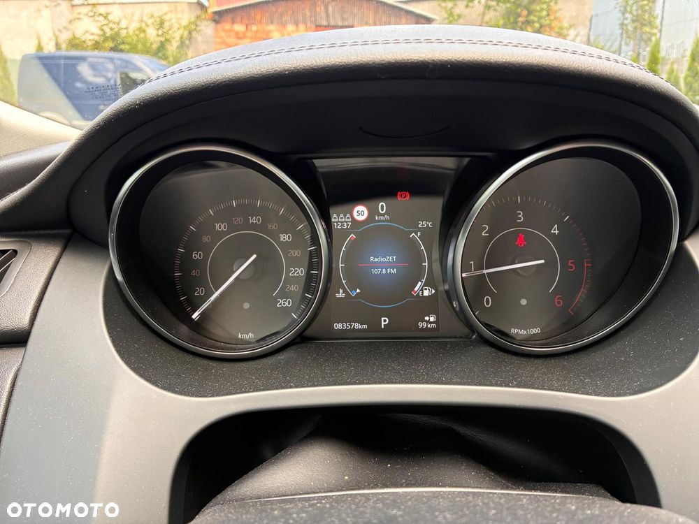 Jaguar E-Pace 2.0 i4D AWD R-Dynamic - 13