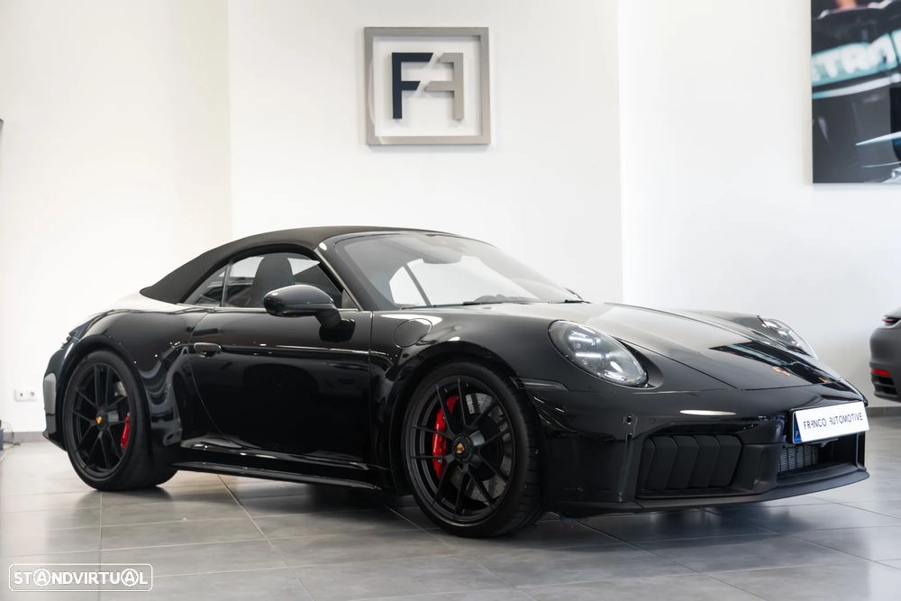 Porsche 911 (992) Carrera GTS