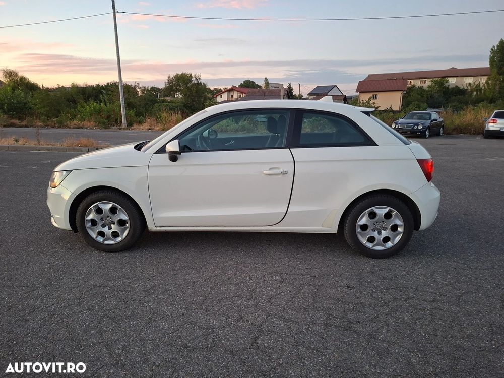 Audi A1 1.2 TFSI Attraction - 12