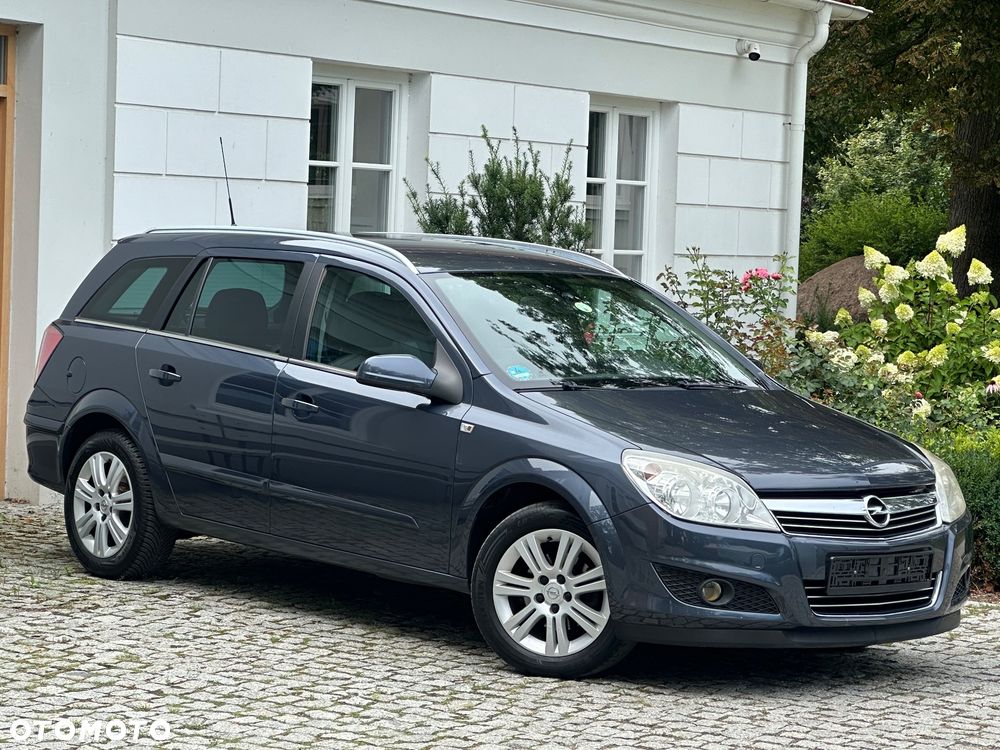 Opel Astra 1.6 Essentia EasyTronic - 9