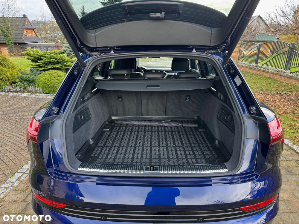 Audi e-tron 55 quattro S line - 10