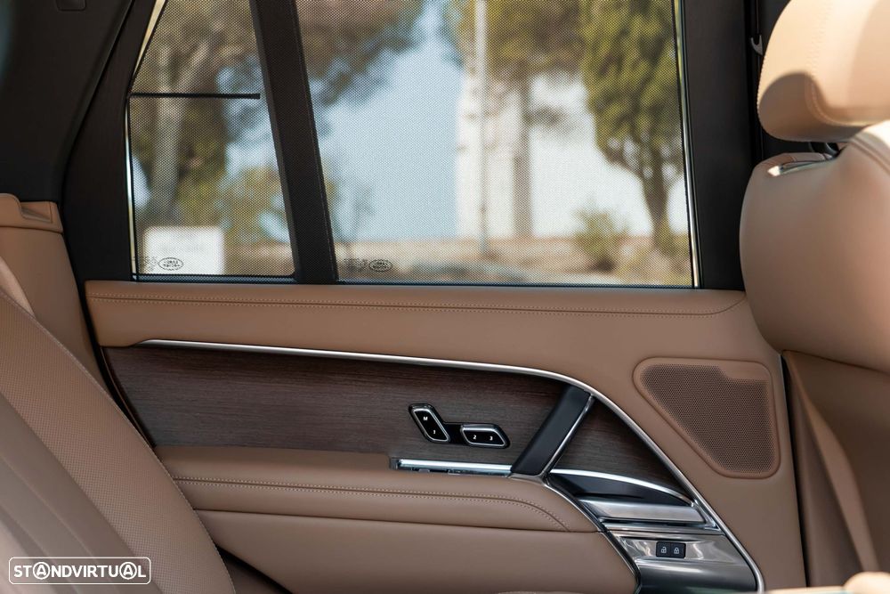 Land Rover Range Rover - 11