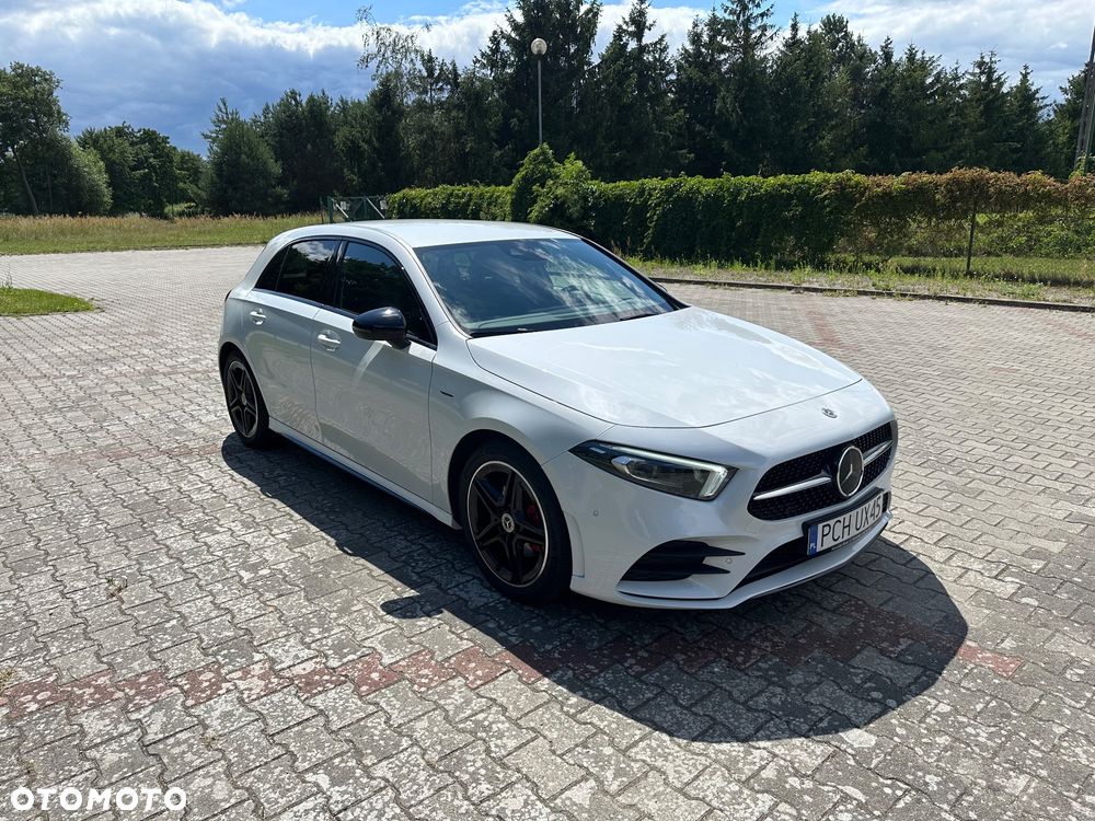 Mercedes-Benz Klasa A 200 7G-DCT Edition AMG Line - 2