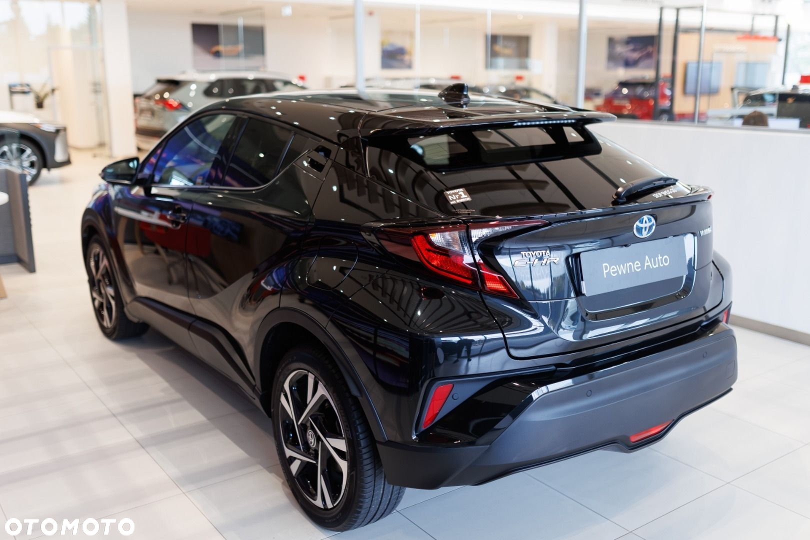 Toyota C-HR - 5