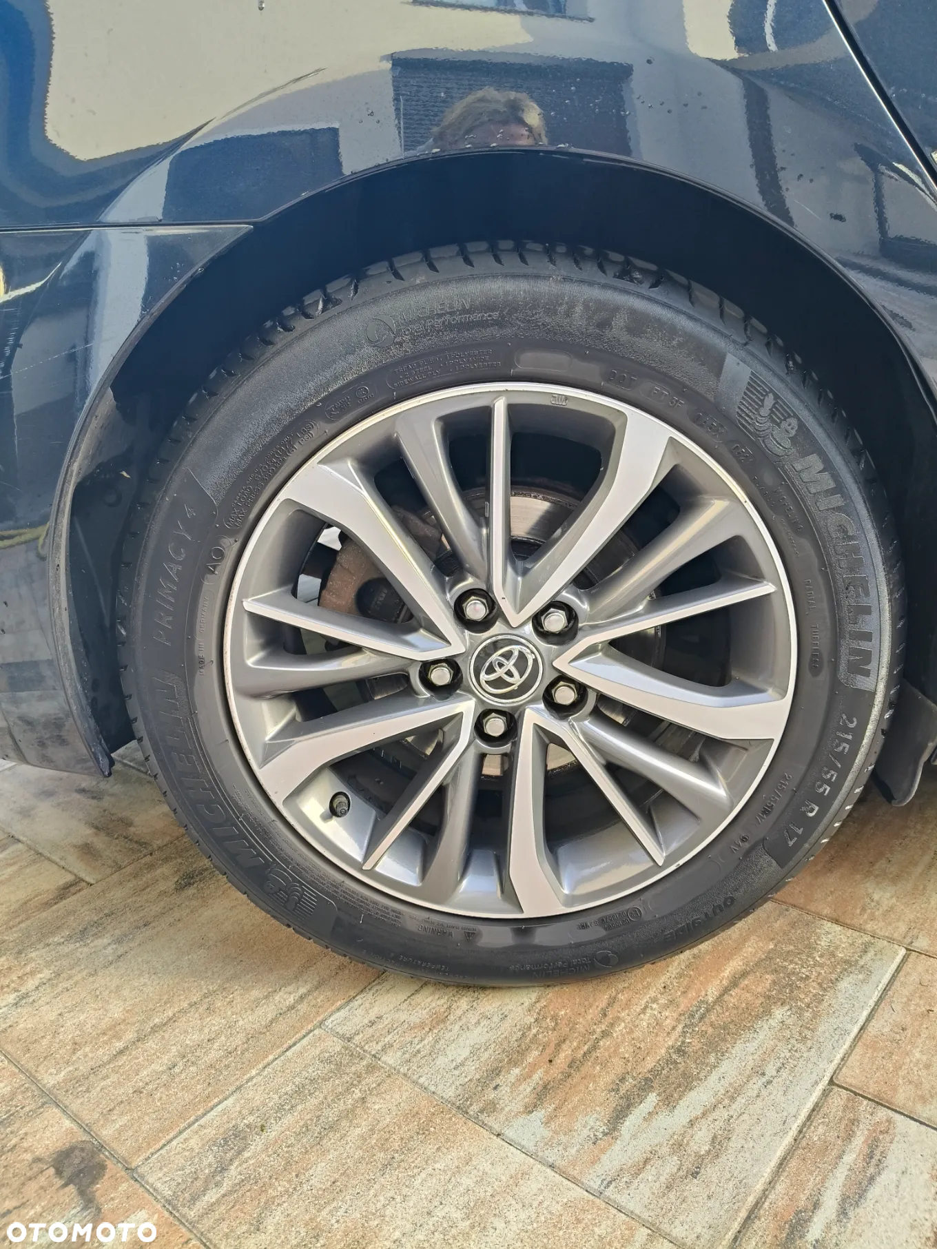 Toyota Avensis 1.8 Premium MS - 8