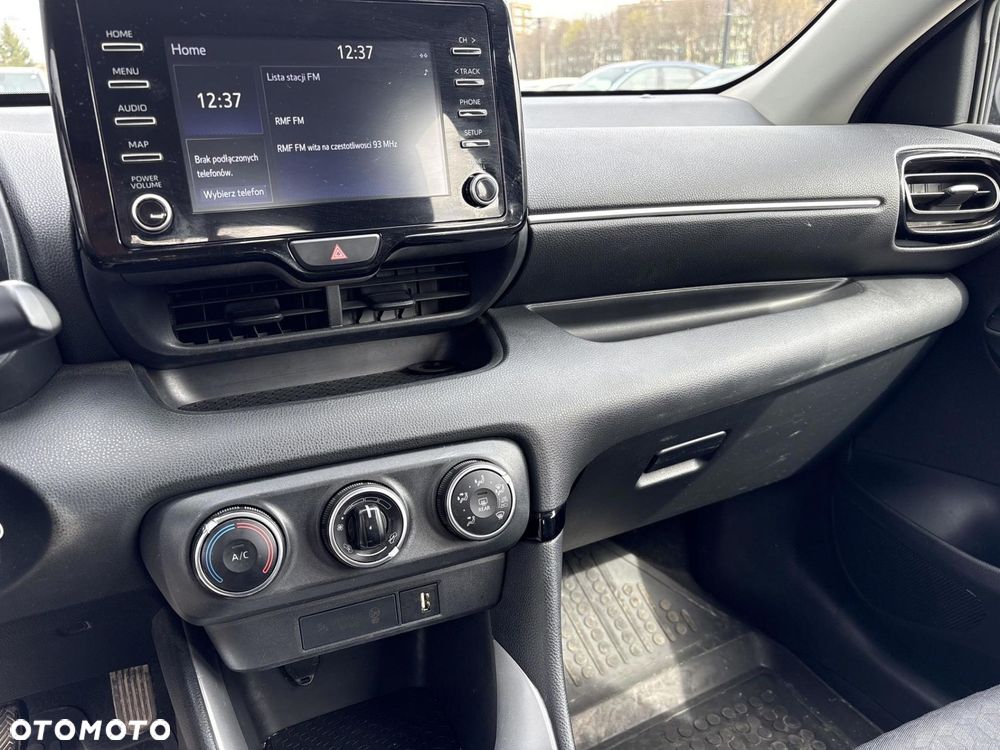 Toyota Yaris 1.5 Comfort - 20