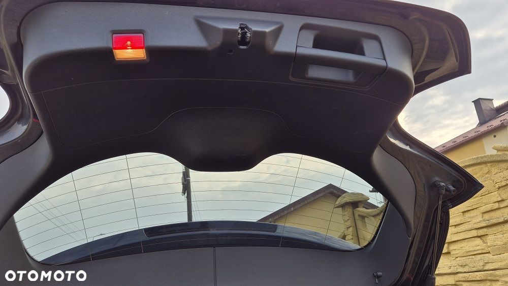 Mercedes-Benz Klasa A 180 (BlueEFFICIENCY) Urban - 13