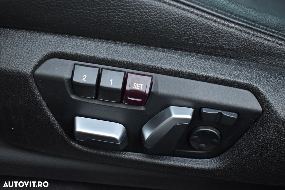 BMW Seria 3 320d Aut. Luxury Line - 9