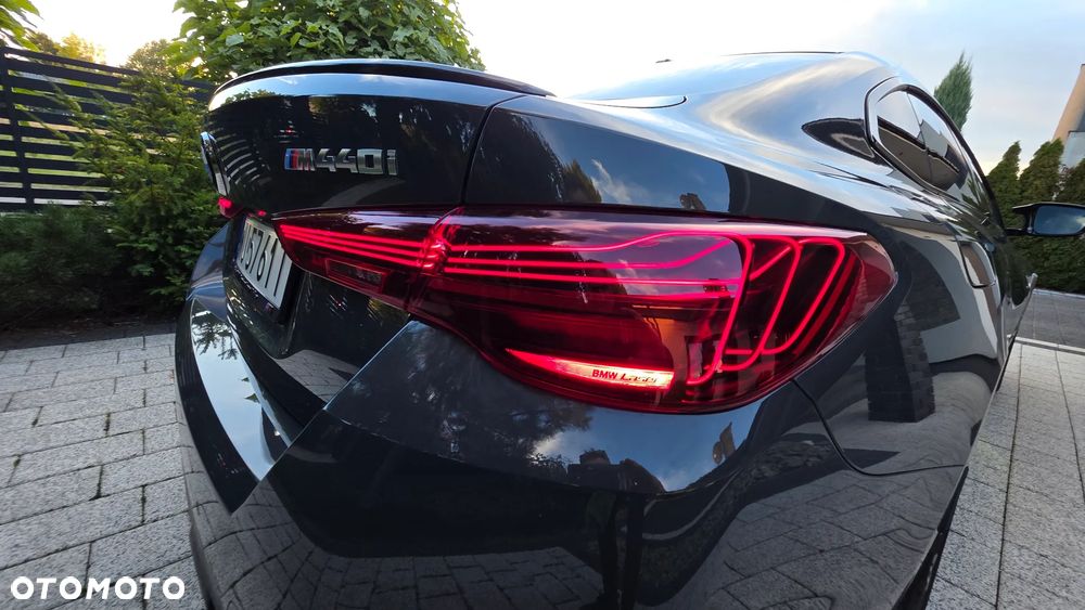 BMW Seria 4 M440i xDrive mHEV - 13