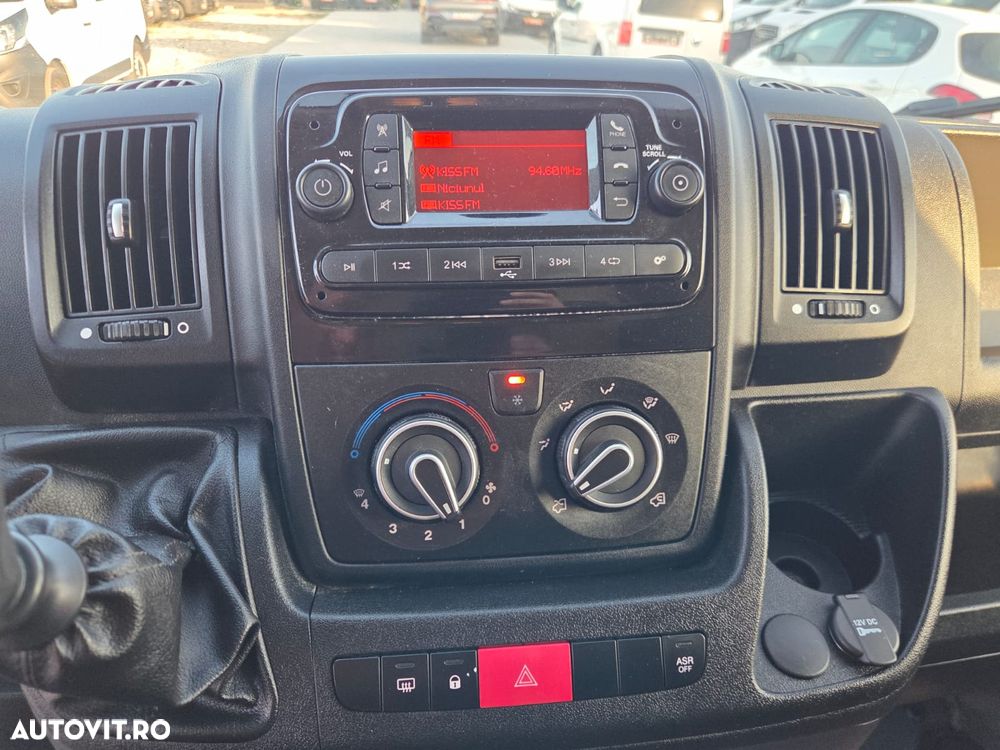 Peugeot New Boxer L3H2 Premium Edition - 27