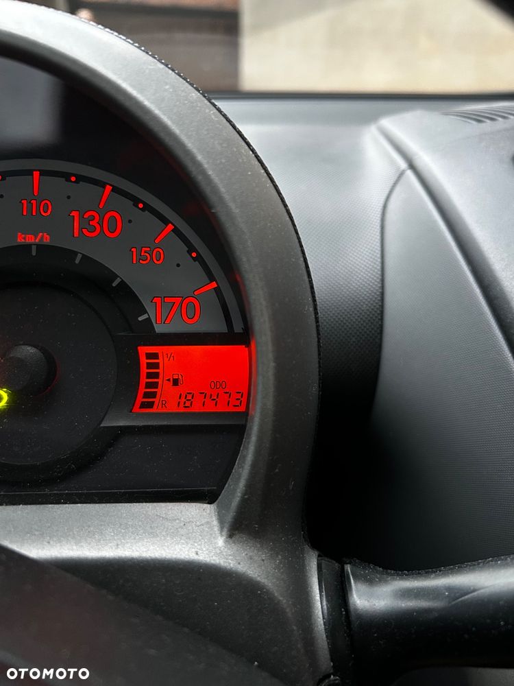 Toyota Aygo - 22