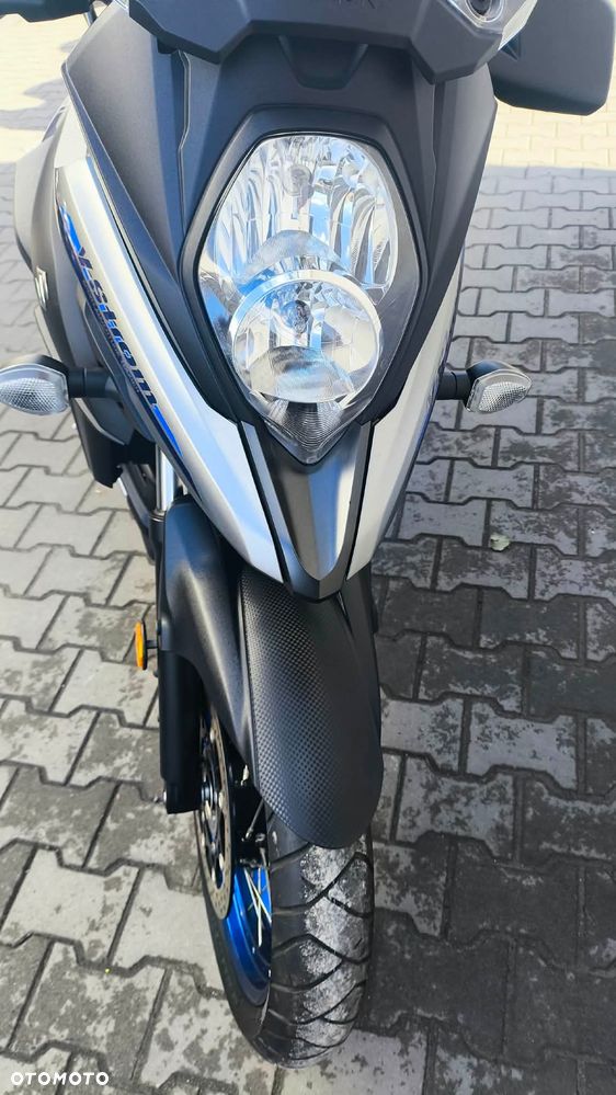 Suzuki DL - 2
