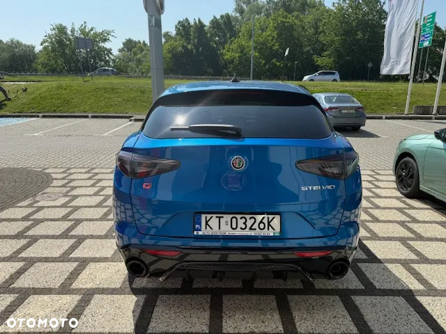 Alfa Romeo Stelvio 2.0 Turbo Veloce Q4 - 4