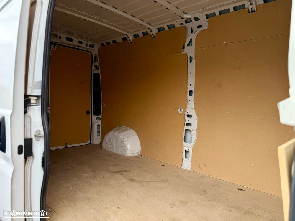Fiat DUCATO 2.2 M-Jet L3H2 140Cv | IVA DEDUTÍVEL - 23