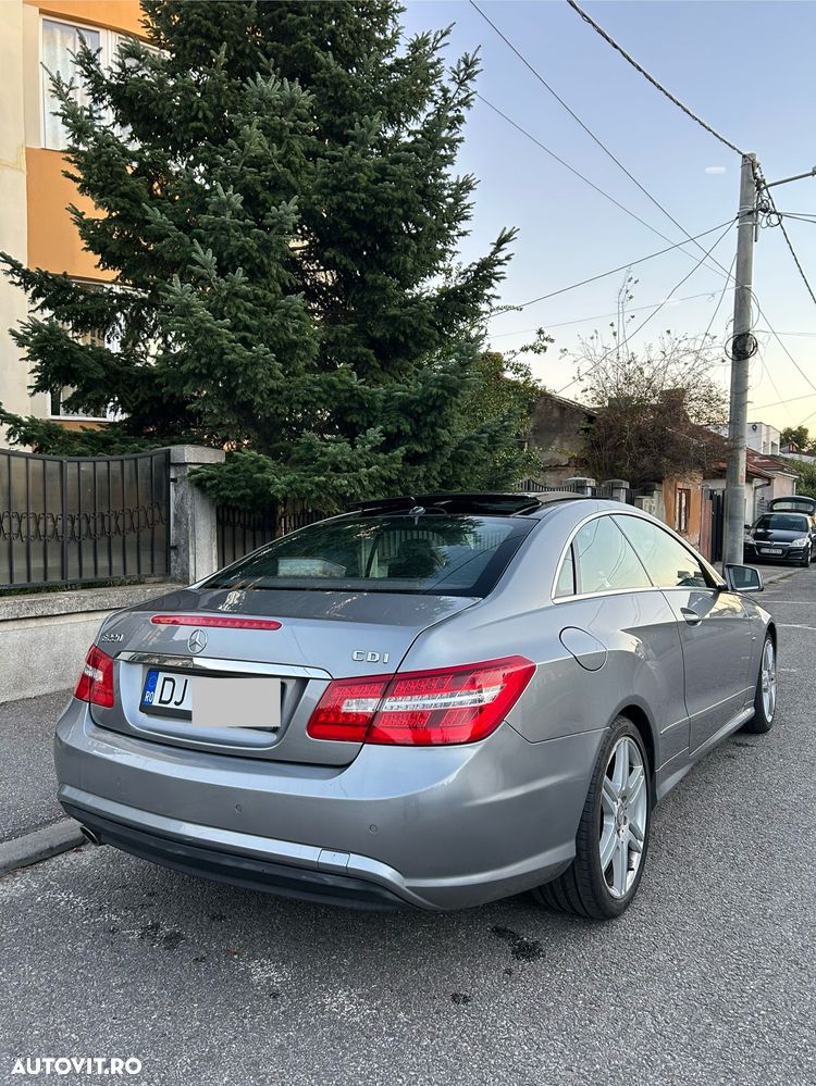 Mercedes-Benz E 220 CDI DPF Coupe BlueEFFICIENCY 7G-TRONIC Avantgarde - 3