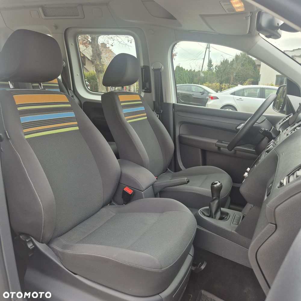 Volkswagen Caddy - 22