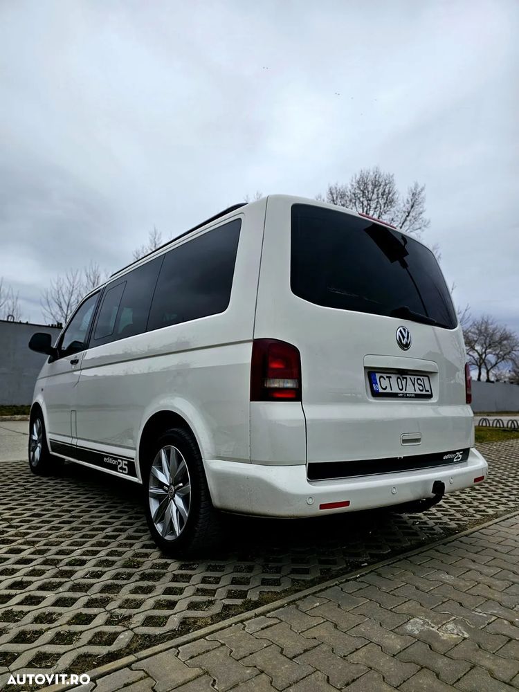 Volkswagen Multivan - 17