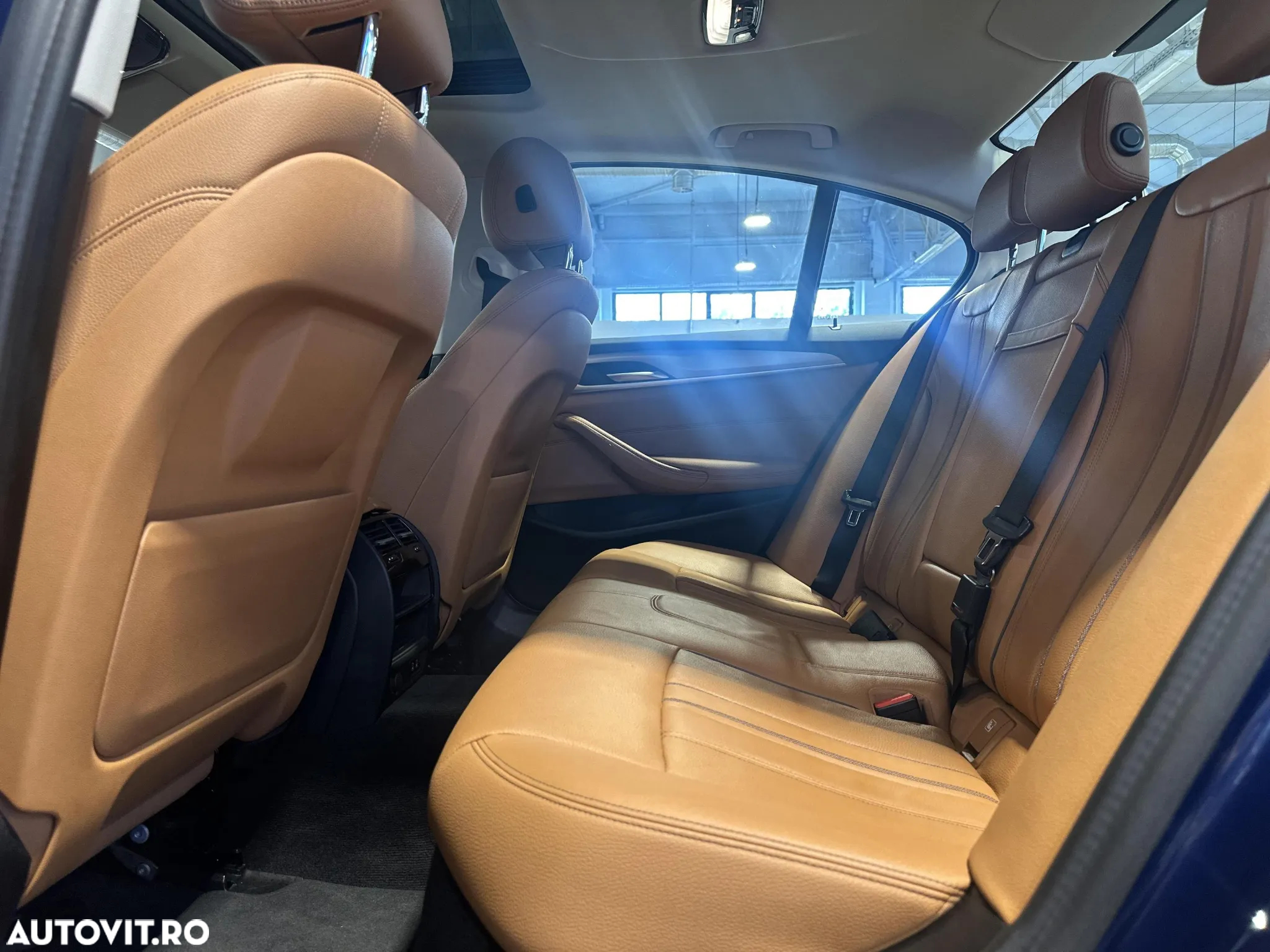 BMW Seria 5 520e Aut. - 12