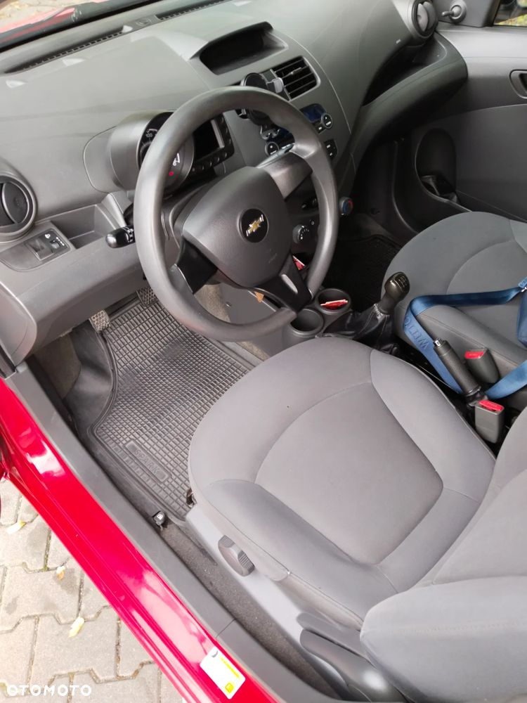 Chevrolet Spark - 17