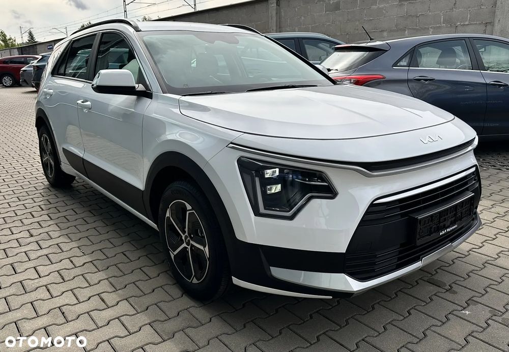 Kia Niro 1.6 GDI Hybrid M - 2