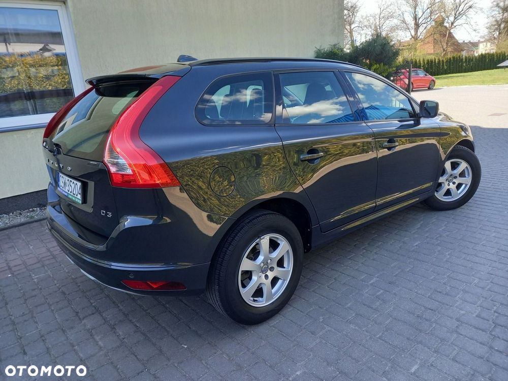 Volvo XC 60 D3 Momentum - 5