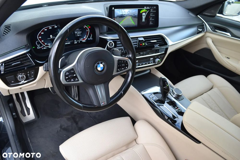 BMW Seria 5 540d xDrive - 7