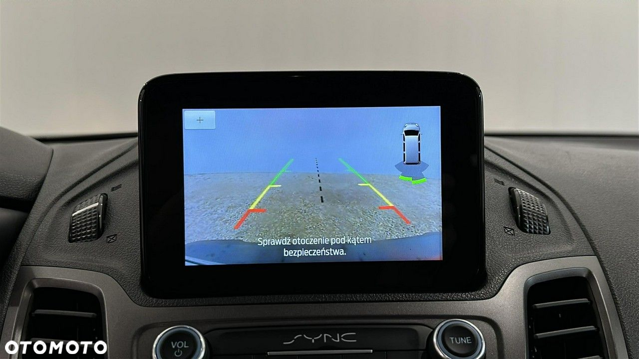 Ford Transit Connect - 21