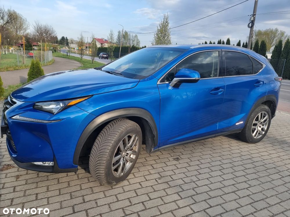 Lexus NX - 4