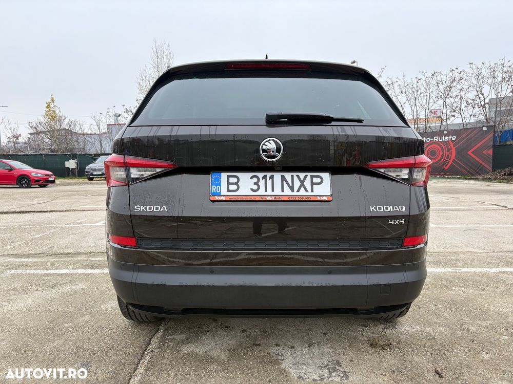 Skoda Kodiaq 2.0 TSI DSG 4X4 Style - 4