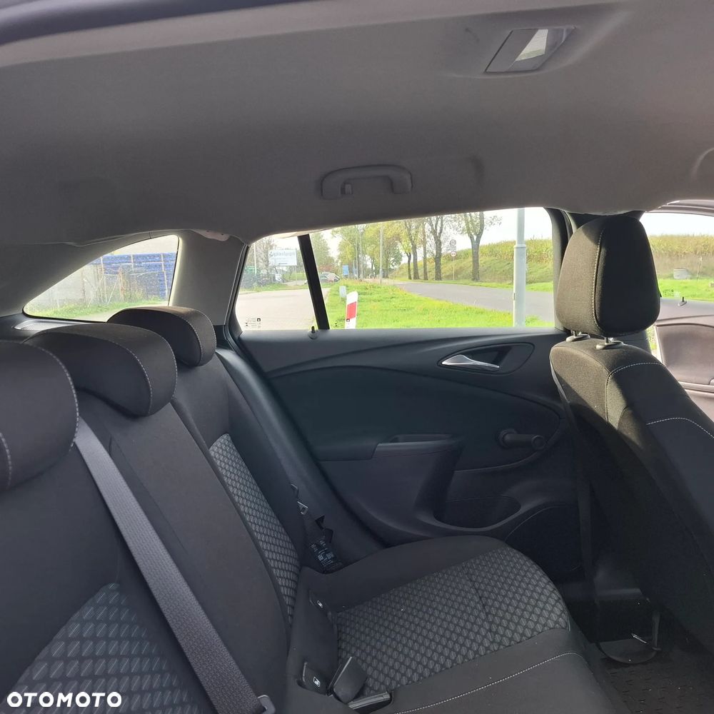 Opel Astra 1.0 Turbo Start/Stop Sports Tourer Active - 16
