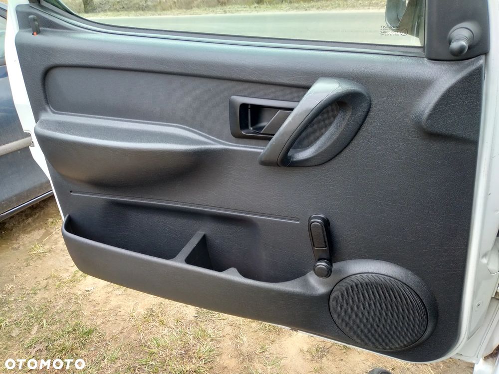 Citroën Berlingo 1.4i Advance - 15