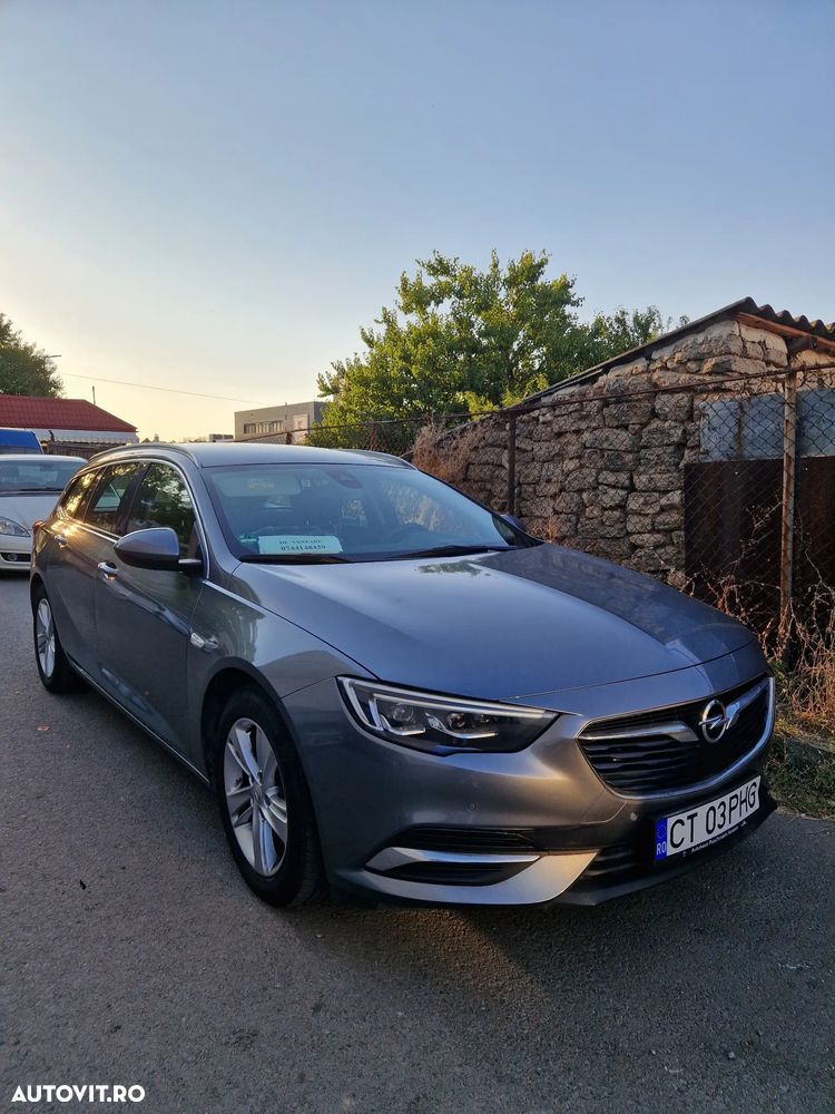 Opel Insignia - 1