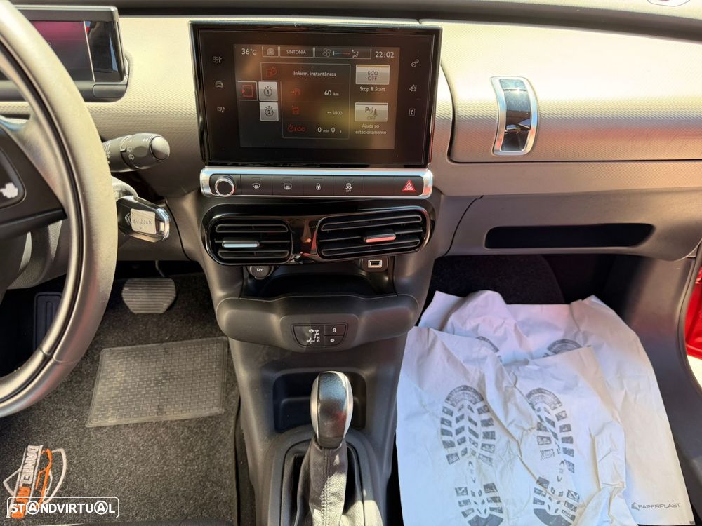 Citroën C4 Cactus 1.2 PureTech Shine EAT6 - 26